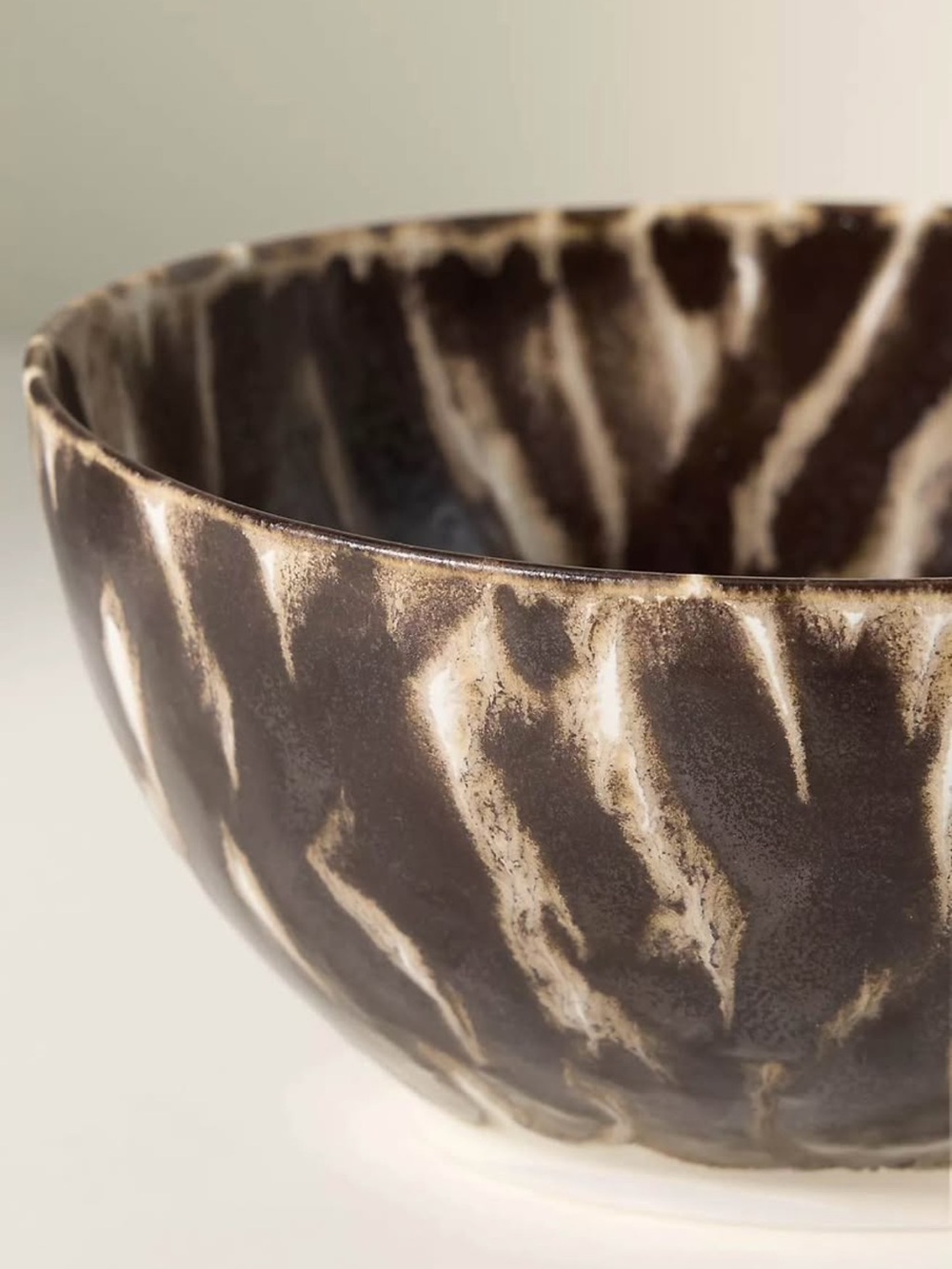 Anthropologie Small MALTA PORTUGUESE FINE STONEWARE SERVE BOWL - set of 2 - Picture 2 of 5